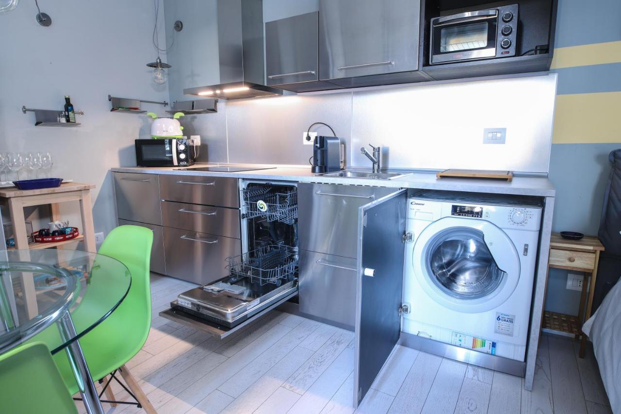 Central Apartment Close To Food And Shopping بولونيا المظهر الخارجي الصورة