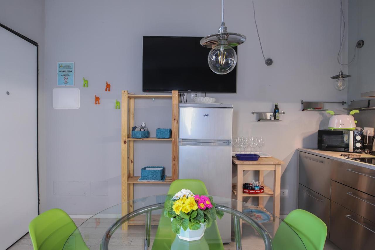 Central Apartment Close To Food And Shopping بولونيا المظهر الخارجي الصورة